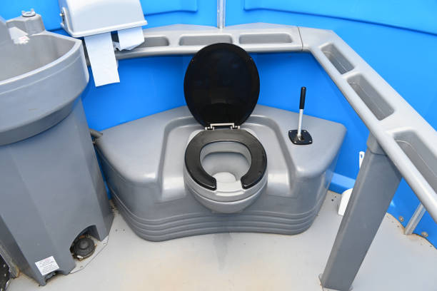 Best Portable restroom trailer rental  in Mount Ayr, IA